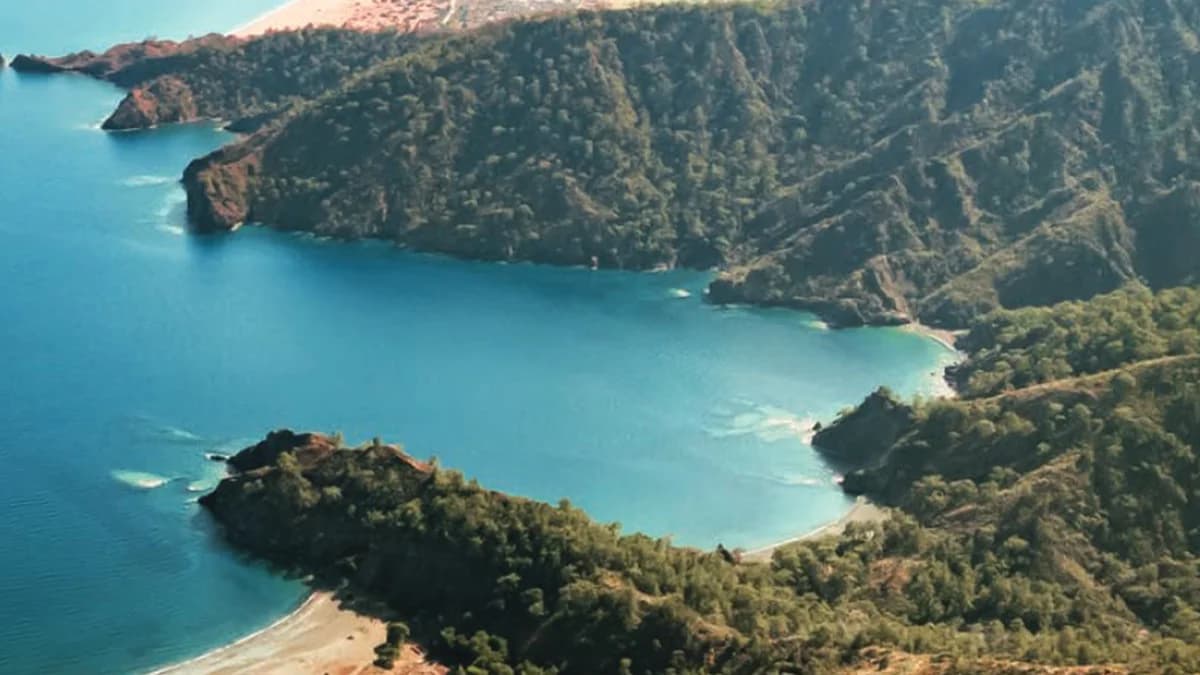 Prestijli dergi, son sayısında Kemer’e geniş yer verdi