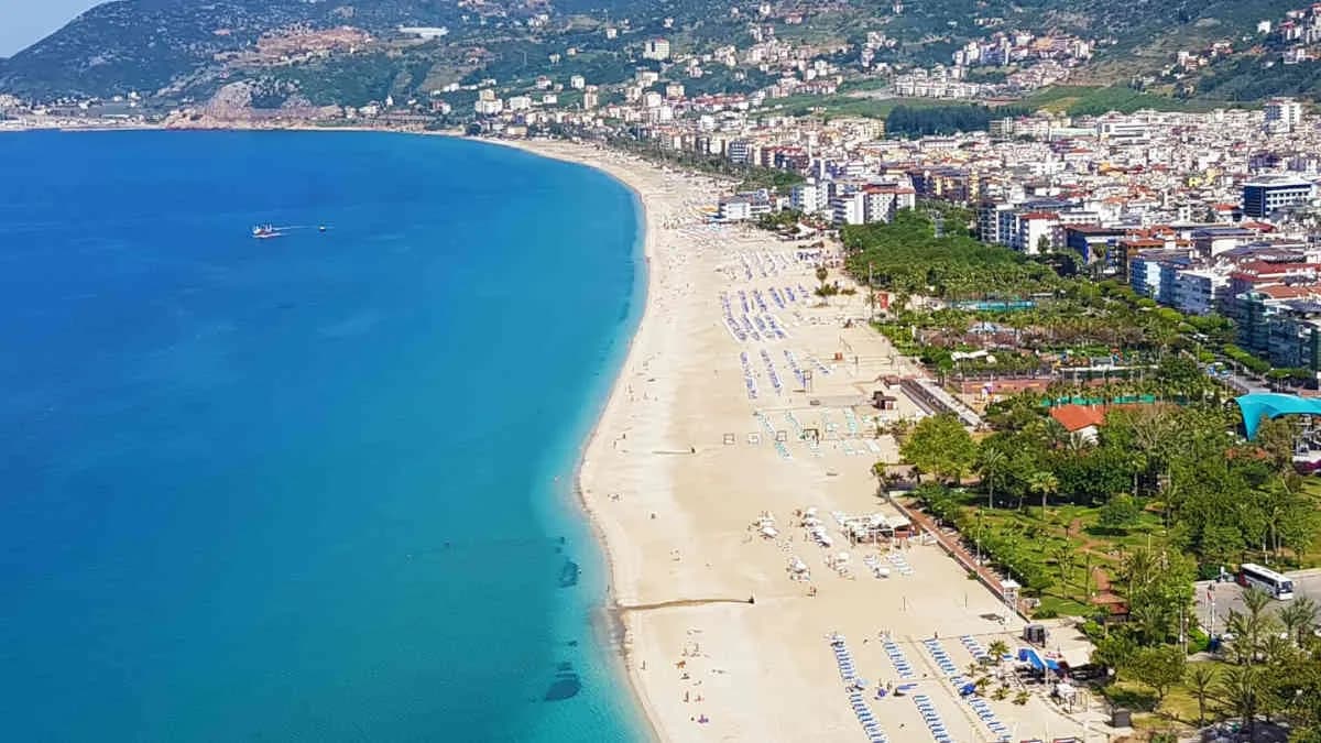 Antalya’da denizi kirleten otellerin isimleri açıklanacak