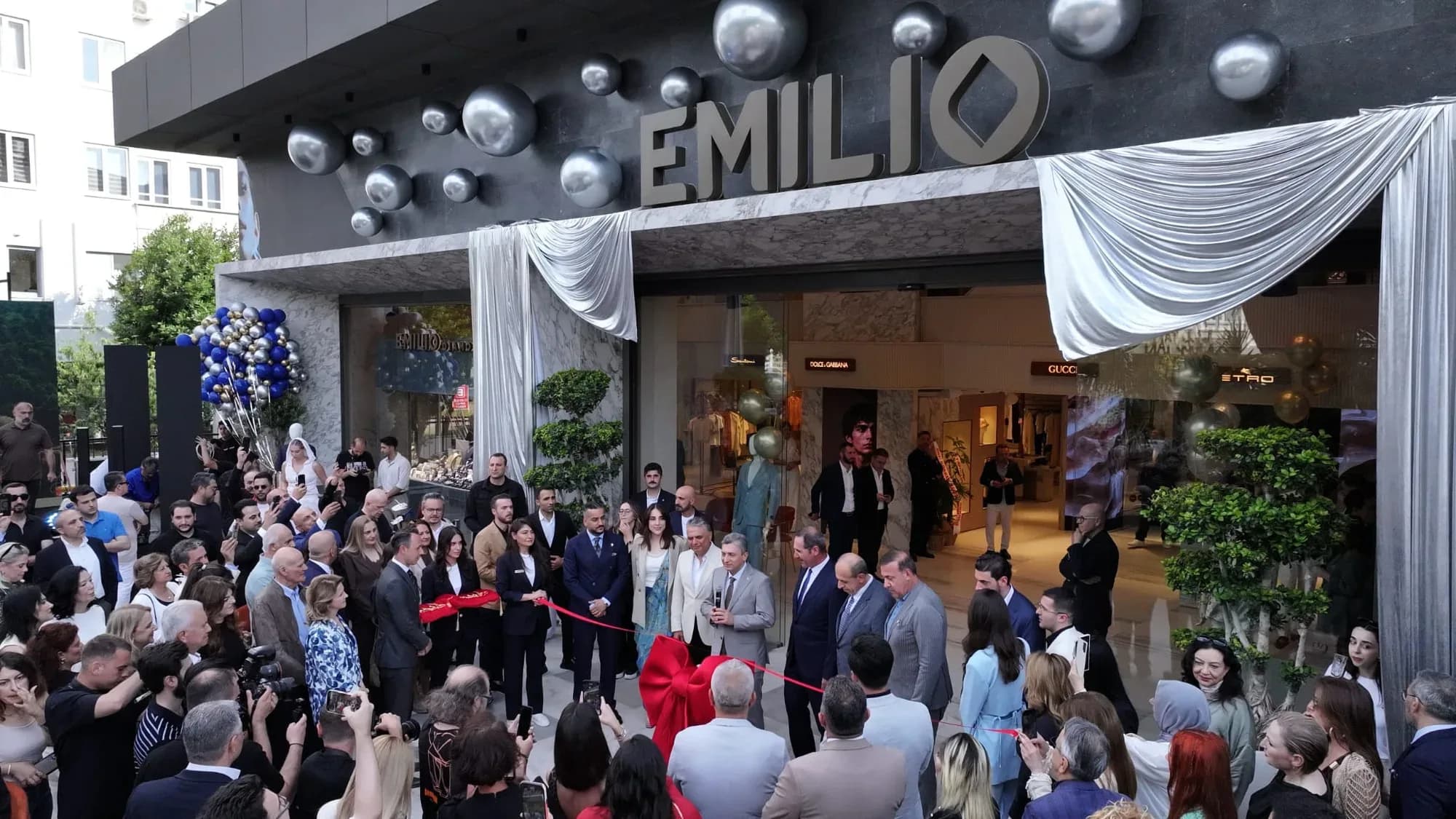 Kilit Ailesi’nden Antalya’ya yeni yatırım: Emilio Lara ve Gallery Crystal kapılarını açtı