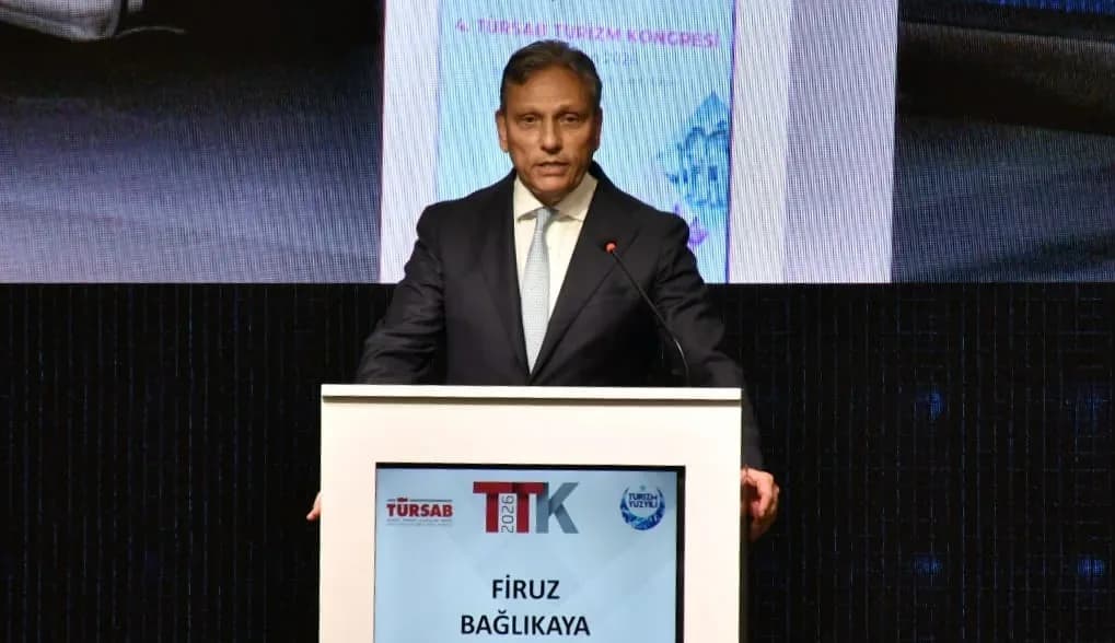 "Kimin kaç savaş uçağı var" yerine "Kaç charter uçağı gelecek" dediğimiz günlerin bir an önce gelmesini diliyoruz!
