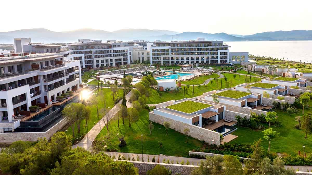 Anda Barut Collection, dünyanın dört bir yanından gelen dansçıları aynı sahnede buluşturdu