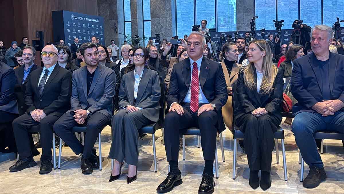 Bakan Ersoy: "Dizi ihracatından elde edilen gelir 1 milyar doları geçti"