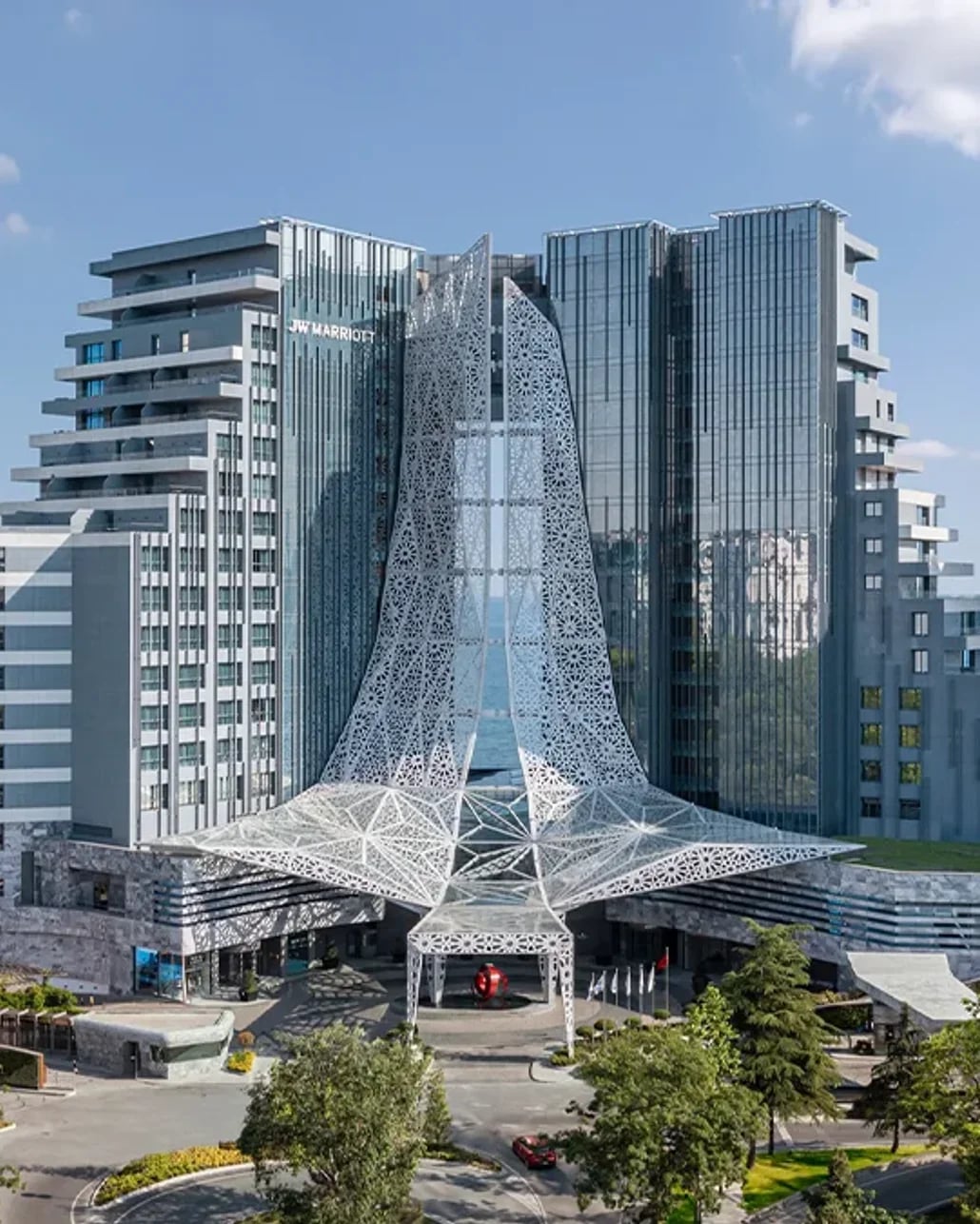 JW Marriott Hotel İstanbul Marmara Sea’ye uluslararası alanda üç ödül birden