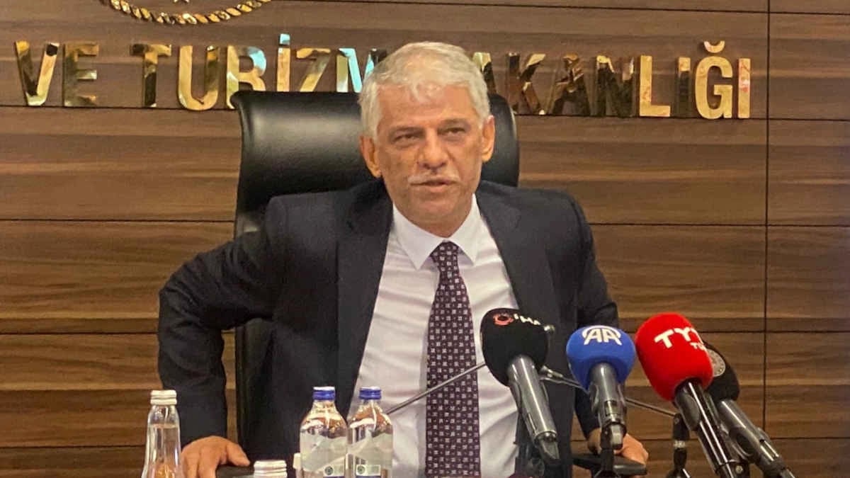 Nadir Alpaslan: “Turizm çalışanlarının barınma sorununu çözmek için destek paketi hazırlıyoruz”