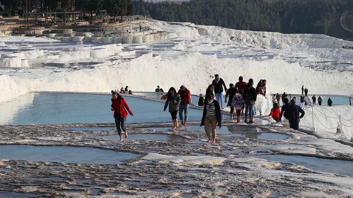 Sömestir tatilinde Ege’de otellerde doluluk %80’e ulaştı