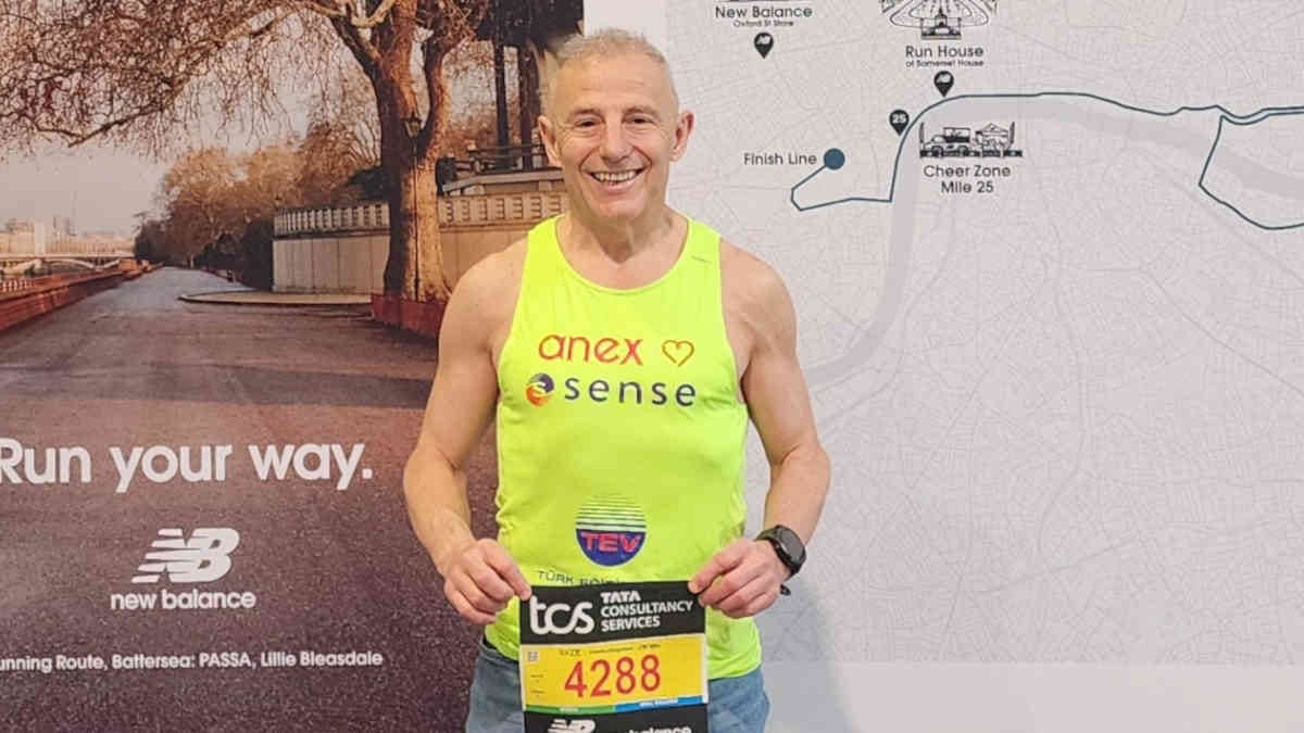 ANEX ve Adopen sponsorluğunda koşan turizmci Feridun Ergün, Londra Maratonu ile hedefine bir adım daha yaklaştı
