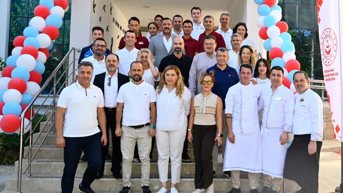 Liberty Lara, büyükleri unutmadı