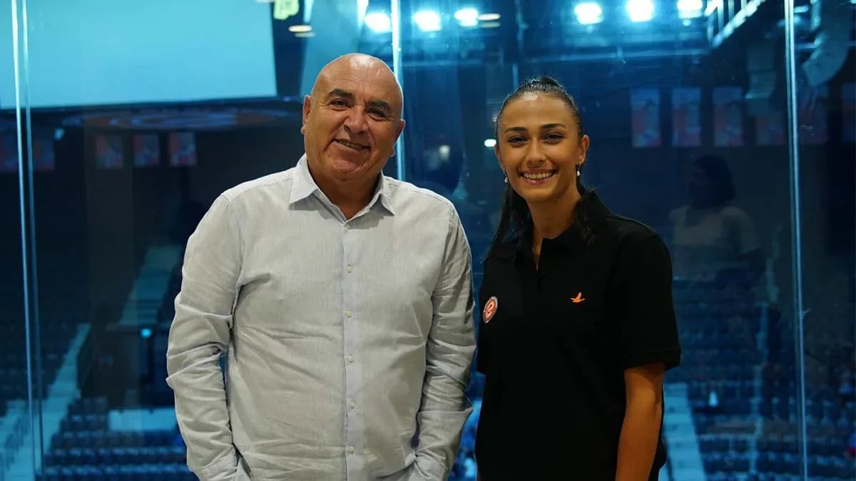 Corendon Sport Talks’un bu haftaki konuğu Milli voleybolcu Simge Aköz oldu