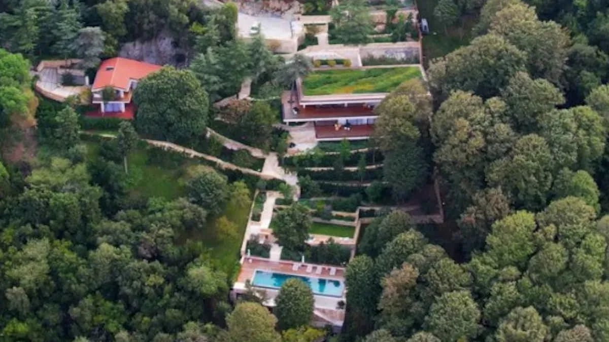 Roman Abramoviç, Adnan Oktar’ın villasını saraya çevirdi 