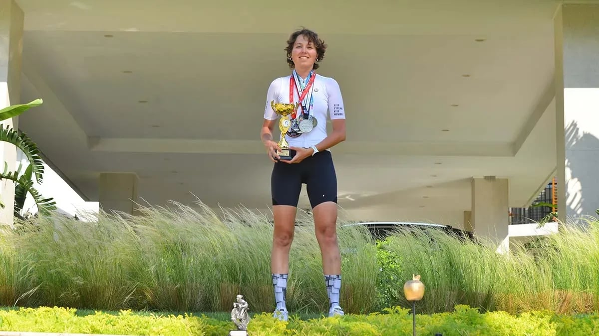 Milli Bisikletçi Melike Çakır, TUI Magic Life Rixos Beldibi'nde spor ve tatili buluşturuyor