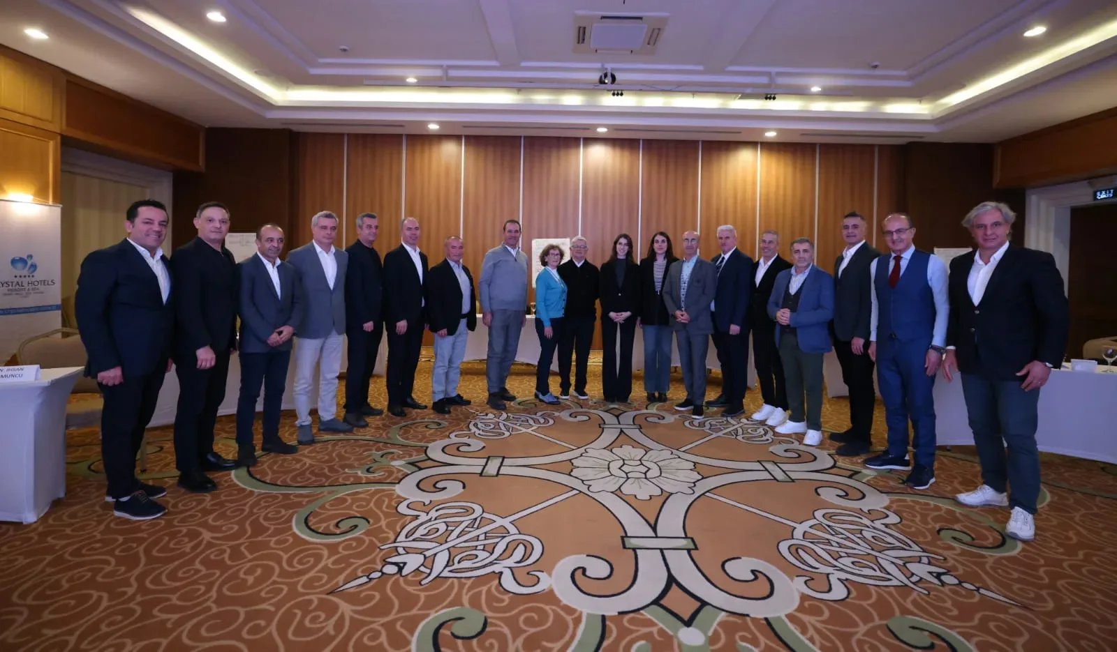 Crystal Hotels’te 2026 vizyonu için İşletme Müdürleri Çalıştayı