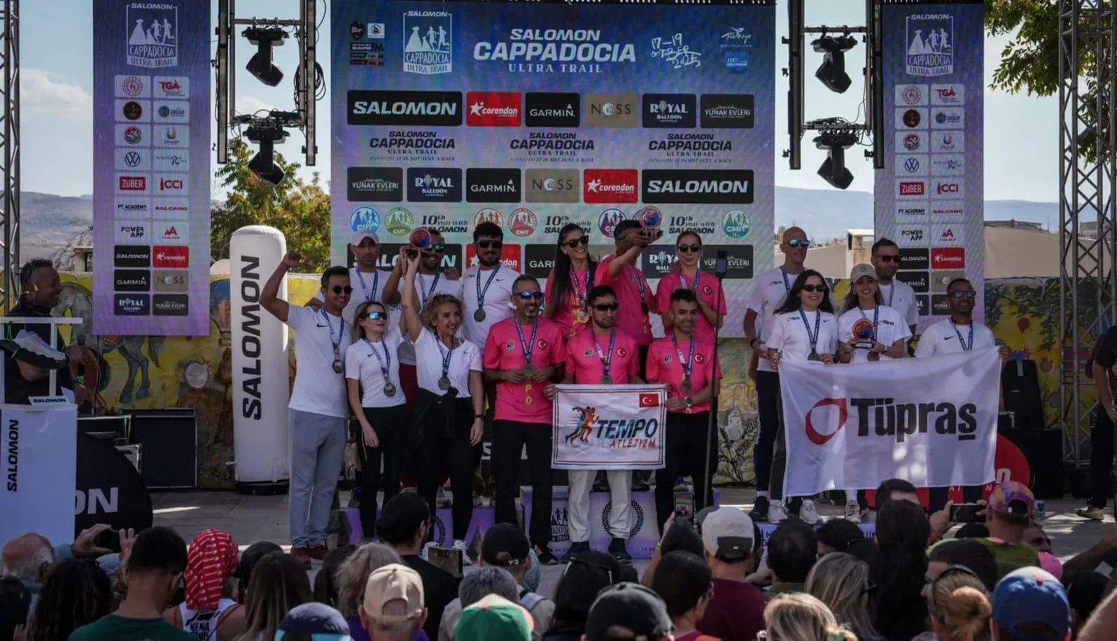 79 ülkeden 2 bin 400 patika koşucusu, Salomon Cappadocia Ultra Trail'da kıyasıya mücadele etti: kazanan Ürgüp ve turizm oldu   