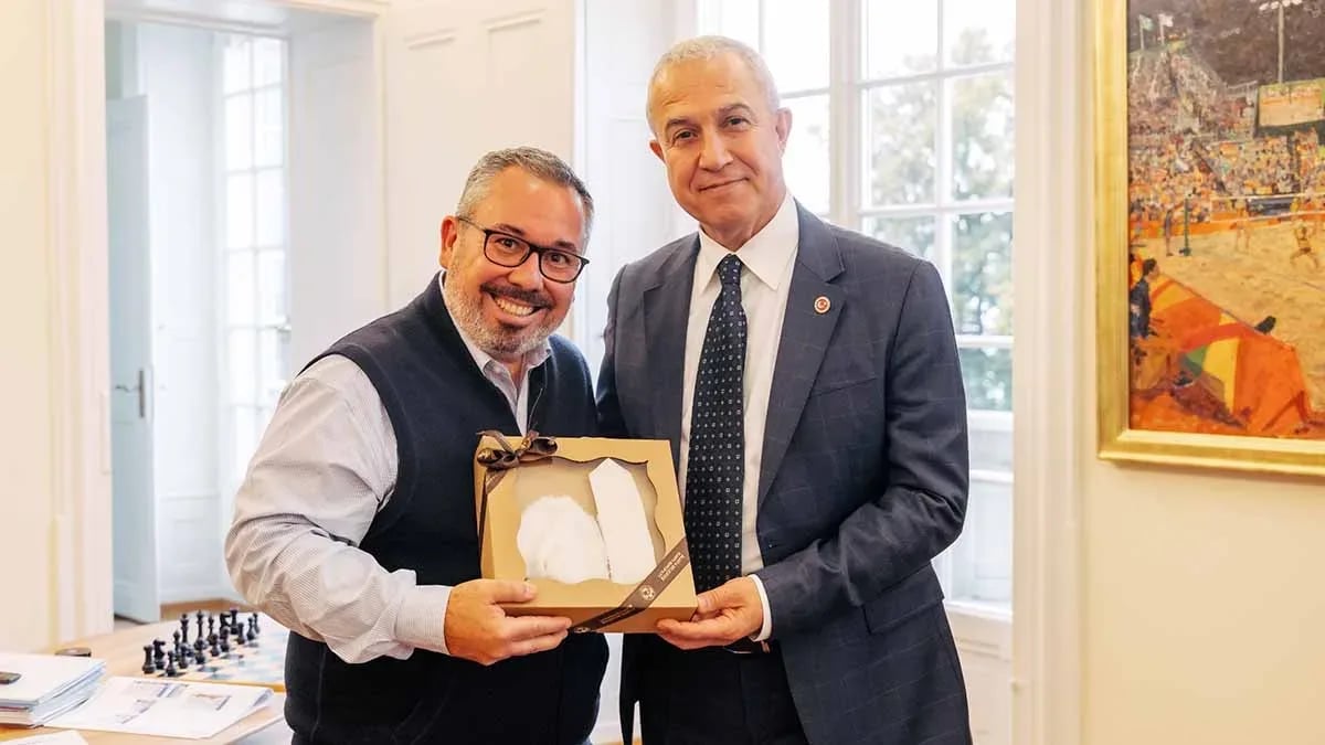 Alanya, plaj voleybolunun dünya başkenti olma hedefiyle spor turizmine katkı sağlıyor