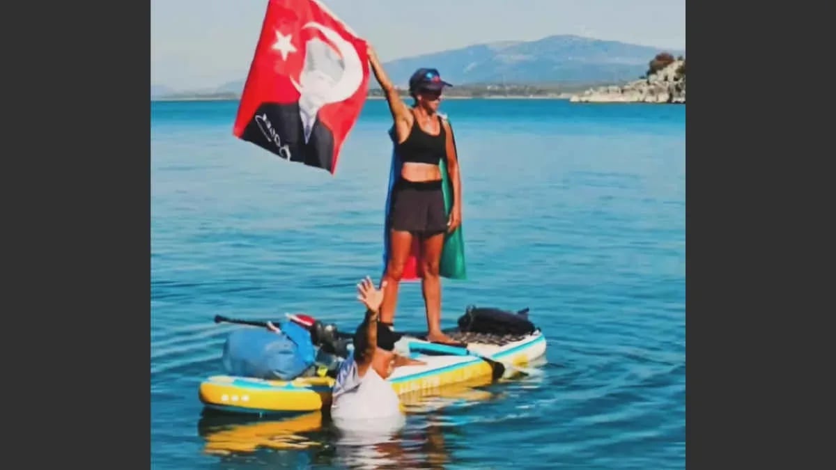 25 yıllık turizmci, SUP ile Beyşehir gölünü uçtan uca geçerek gölün kritik durumuna dikkat çekti