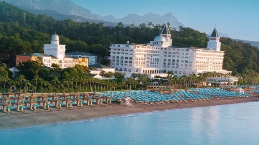 Nirvana Hotels’ten HolidayCheck’te çifte başarı