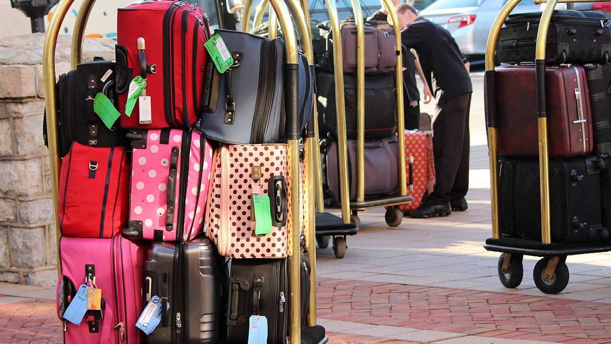 Yüksek fiyatlar tatilleri kısaltırken, vizesiz ülkeler öne çıktı