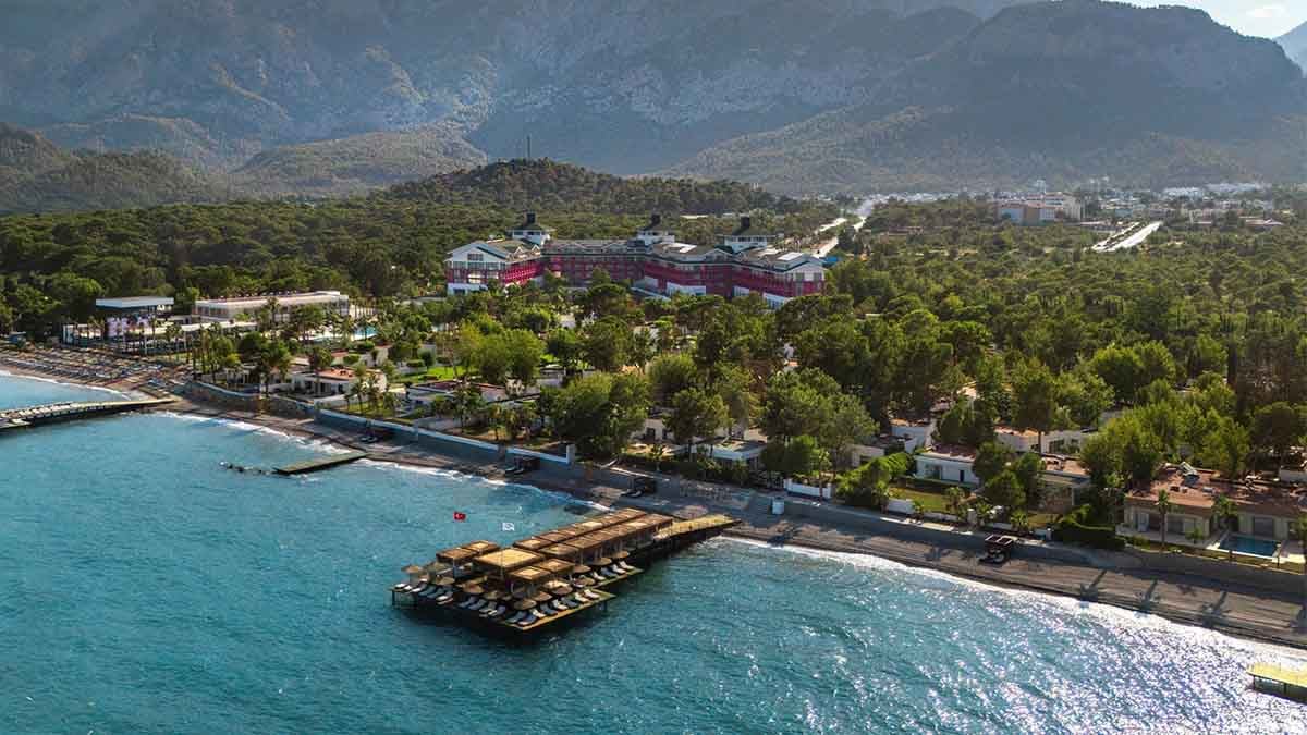 FashionTV Luxe Resort ünlü isimleri aynı sahnede buluşturuyor