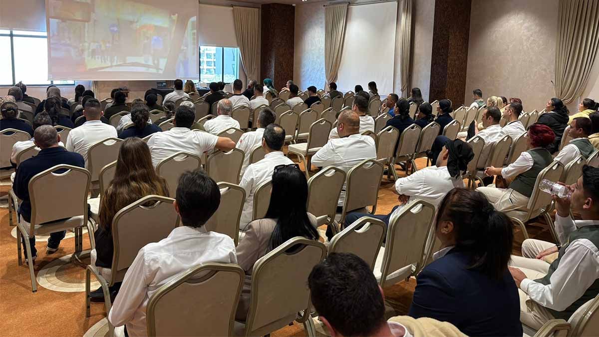 Ducale Lara Hotels’ten özel ihtiyaçları olan misafirlere duyarlı hizmet için anlamlı eğitim