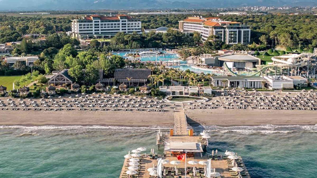 Ela Excellence Resort Belek, gelirinin bir bölümünü, deprem çocuklarına bağışlıyor