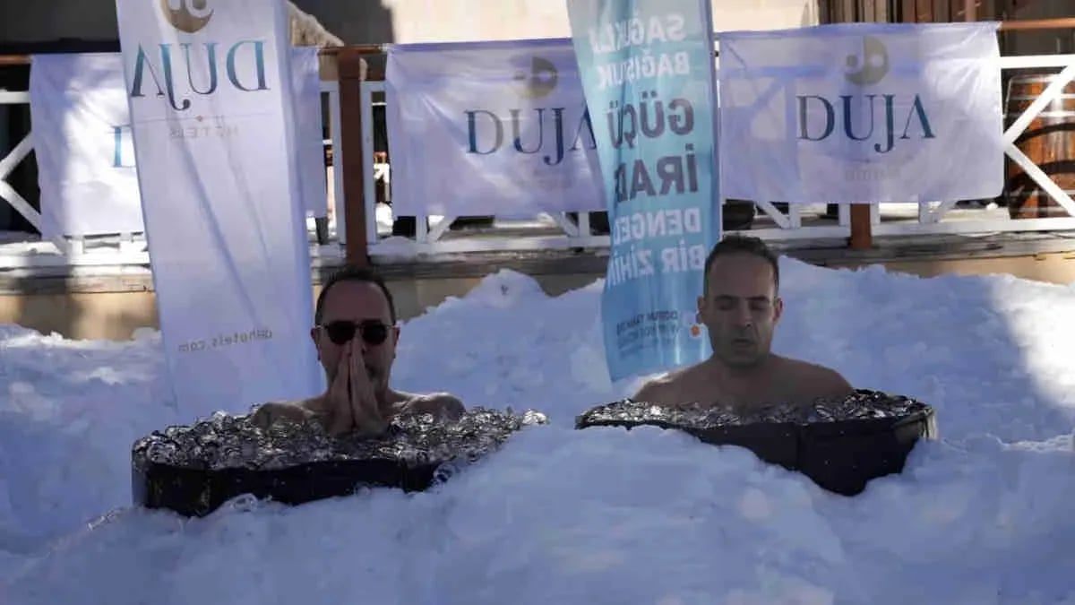 Duja Chalet Sarıkamış’ta sıradışı açılış: Kristal karda buz banyosu