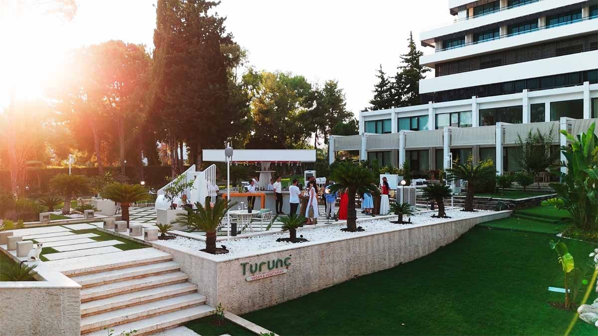 Rixos Downtown Antalya’nın Gastro Dinner etlinliğinde lezzet ve zarafet buluştu