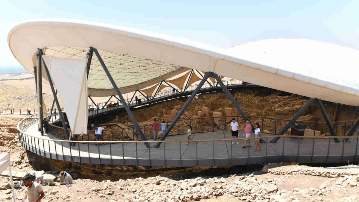 Göbeklitepe’den sonra Karahantepe'nin de üstü örtülecek