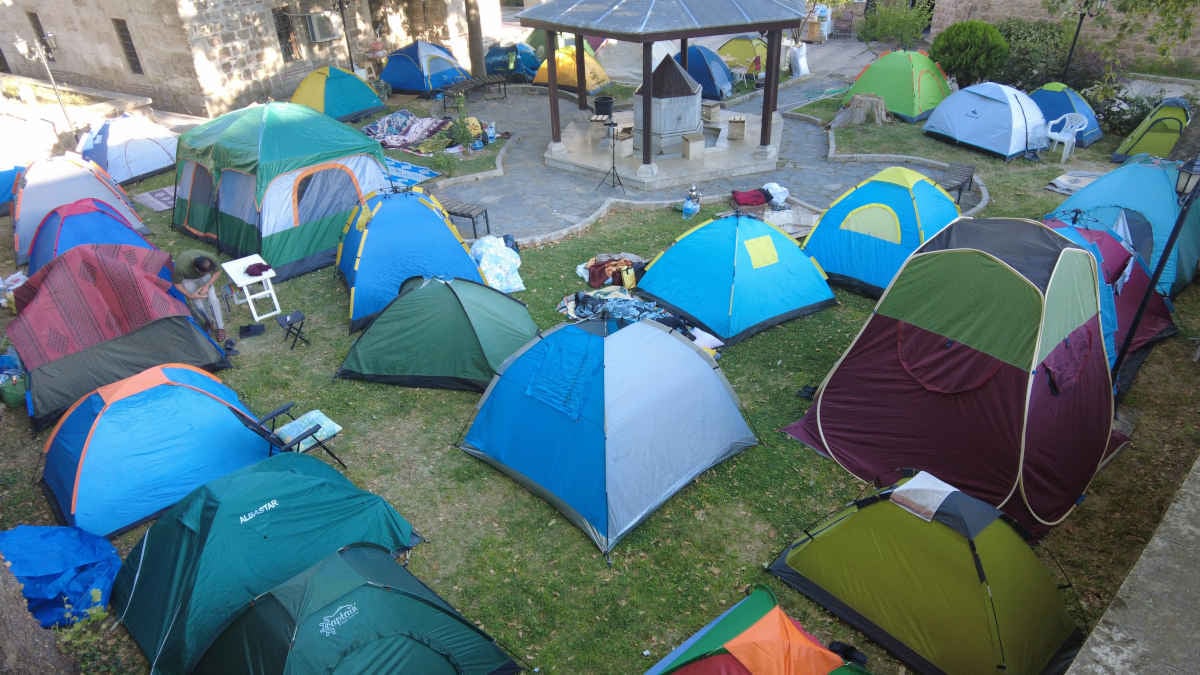Kırkpınar turizmi: Otellerde yer kalmayınca çadır kurdular