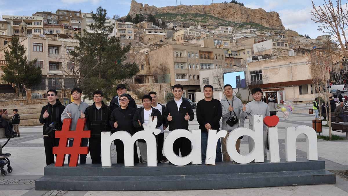 Mardin turizminde “Uzak Şehir”in etkisi sürüyor: Bayramda otel doluluğu %99’a ulaştı