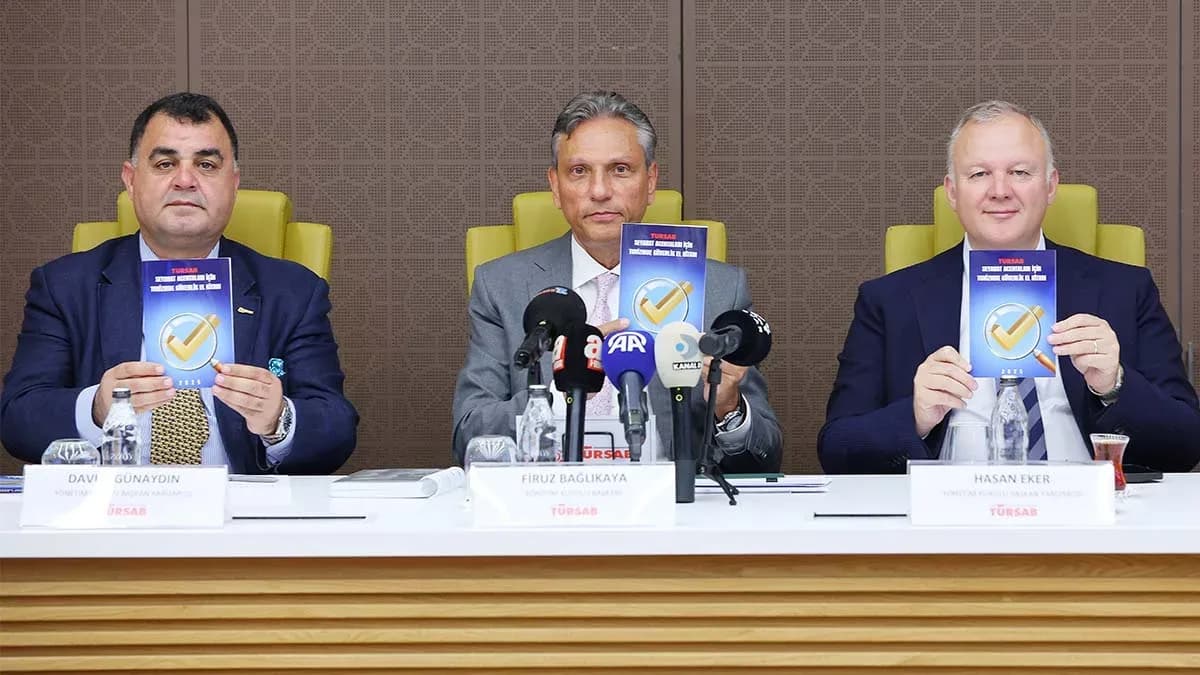 TÜRSAB’tan Türkiye’de bir ilk: Seyahat acentaları için turizmde güvenlik el kitabını tanıttı