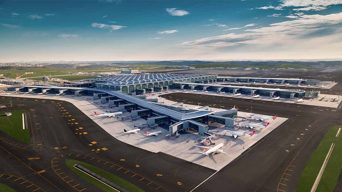 İstanbul Havalimanı 2025 yılının en dakik havalimanı seçildi