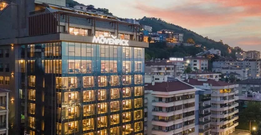 Alman misafirlerden Mövenpick Bursa'ya kalite ödülü