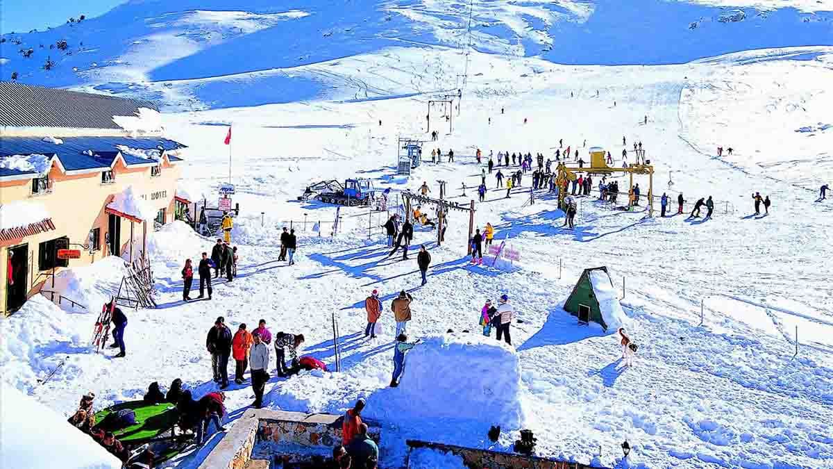 Sömestir tatiline kar bereketi; 100 milyar TL'lik seyahat hacmi bekleniyor