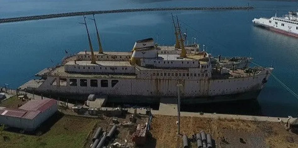 Van gölündeki yüzen otel projesi iptal edildi: 30 milyon TL harcanmıştı