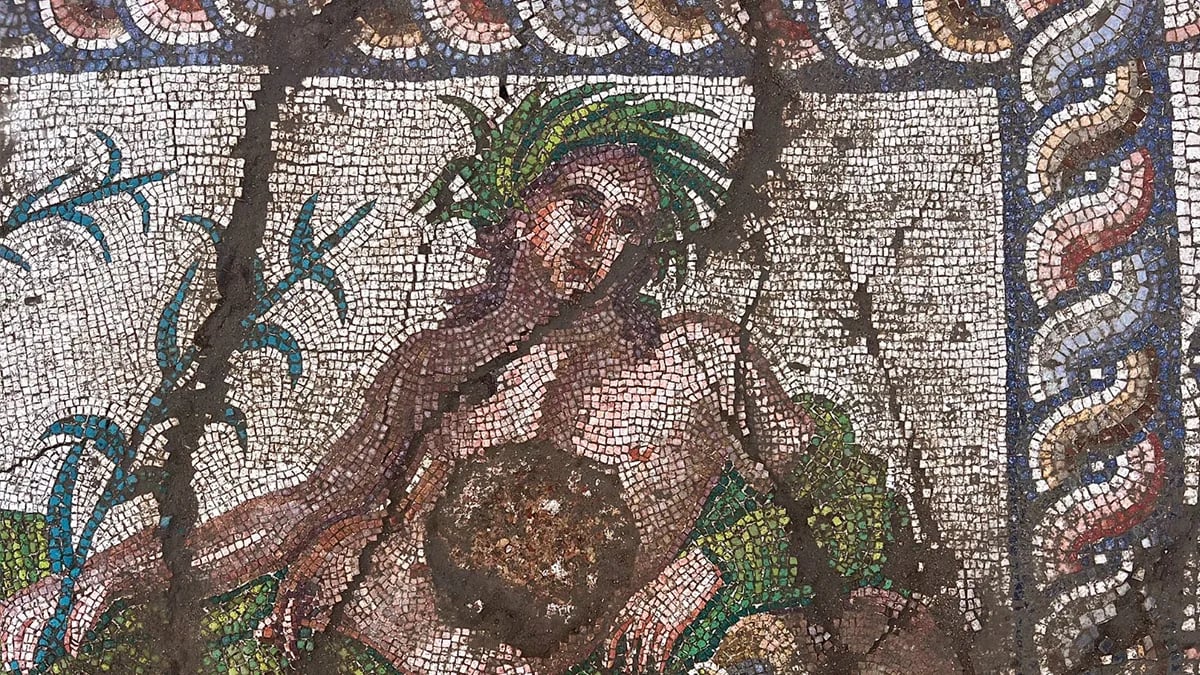 Aspendos Antik Kenti'nde sınırlı sayıda örneğine rastlanan Nehir Tanrısı keşfedildi