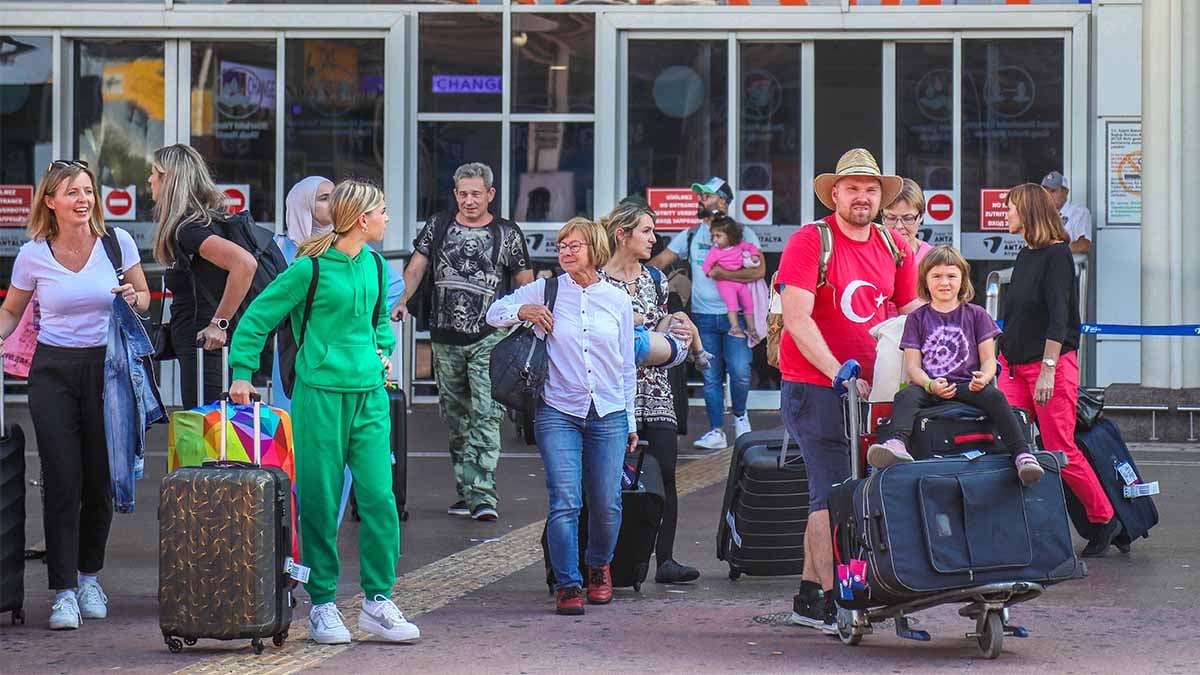 Hürmüz Boğazı'nın kapanması turizmi nasıl etkileyecek?