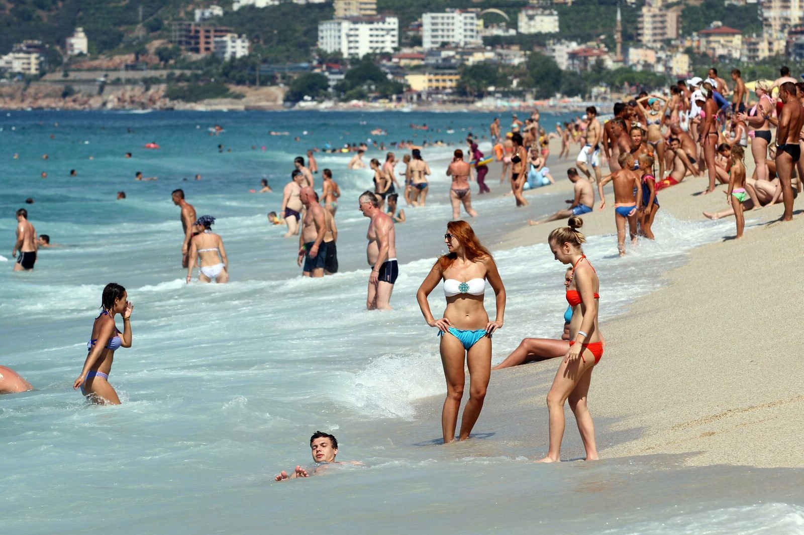 Türkiye’ye 3 milyon 150 bin Rus turist gelecek